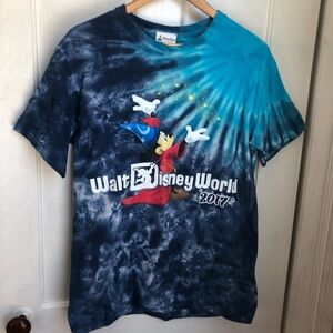 Walt Disney World Fantasia Magic 2017 T-Shirt Mens Medium Blue Tie Dye